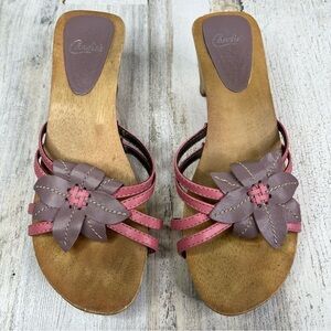 Vintage 90s flower child cut out wood‎ platform  women’s shoes size 8.5 clog
